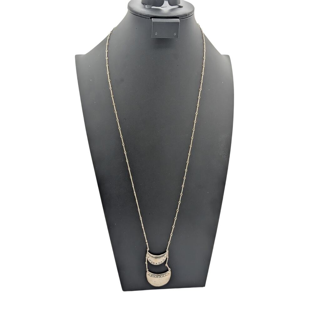 SILPADA Sterling Silver Half Moon Celestial Chic Pendant Long Bar Link Necklace